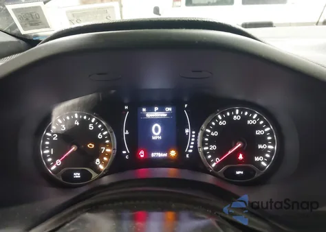 2018 Jeep Renegade Sport 4X4 from USA, damaged, VIN ZACCJBAB9JPH99200